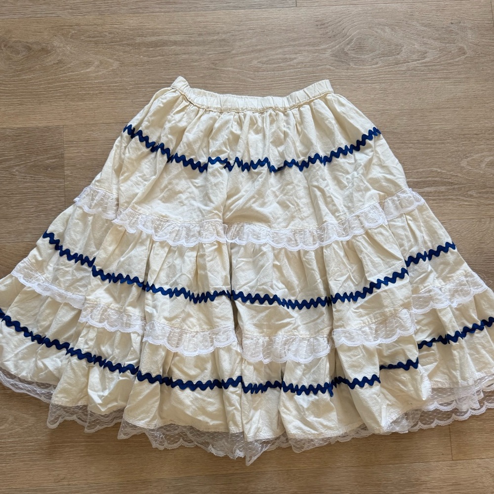 Vintage cotton lace midi White Skirt